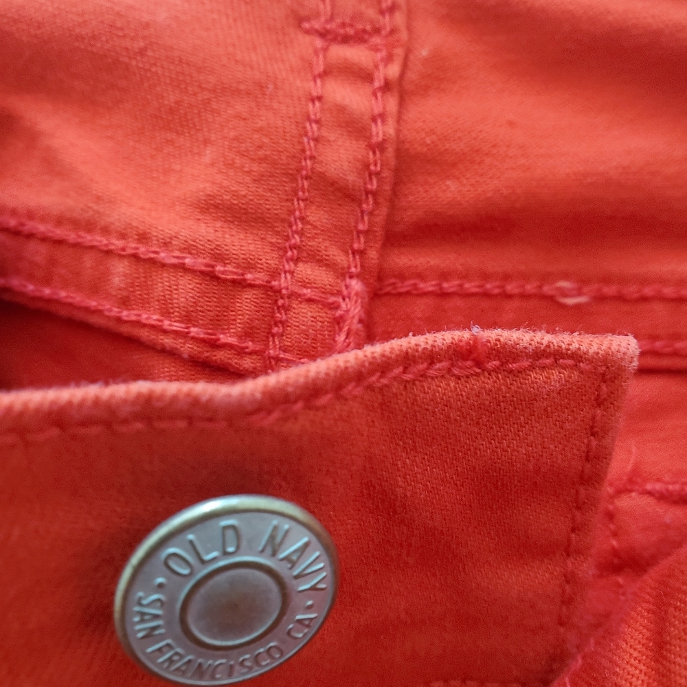Old navy the Rockstar Women's Red skinny Jean. Size 4. - Picture 3 of 8